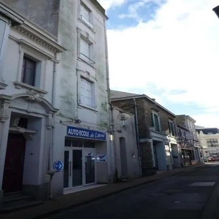 Rue Du Palais